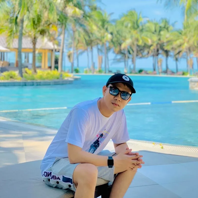 Trầm Hà Hoàng Vương